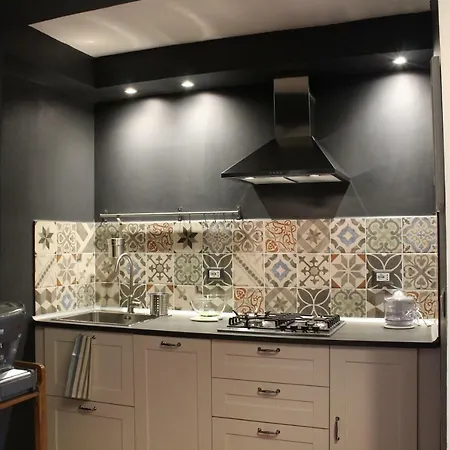 Terre Del Cardinale Country * كاتانيا