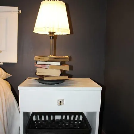 Terre Del Cardinale Country * كاتانيا